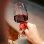 Rotwein im Weinglas aus dem Weinangebot der WZG.