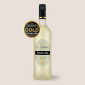 Edition Gourmet Riesling von WZG in der Weißweinflasche mit sichtbarer Gold-Auszeichnung.